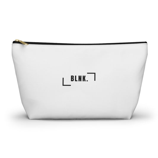 Accessory Pouch w T-bottom